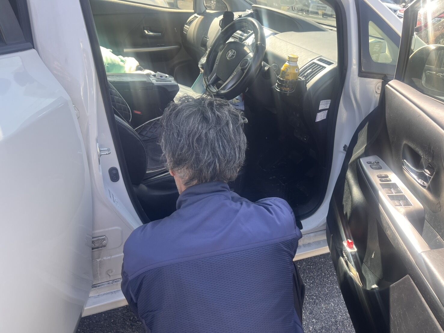 画像1632：愛車のニオイ対策に！光触媒コーティングによる消臭・抗菌施工を実施いたしました！